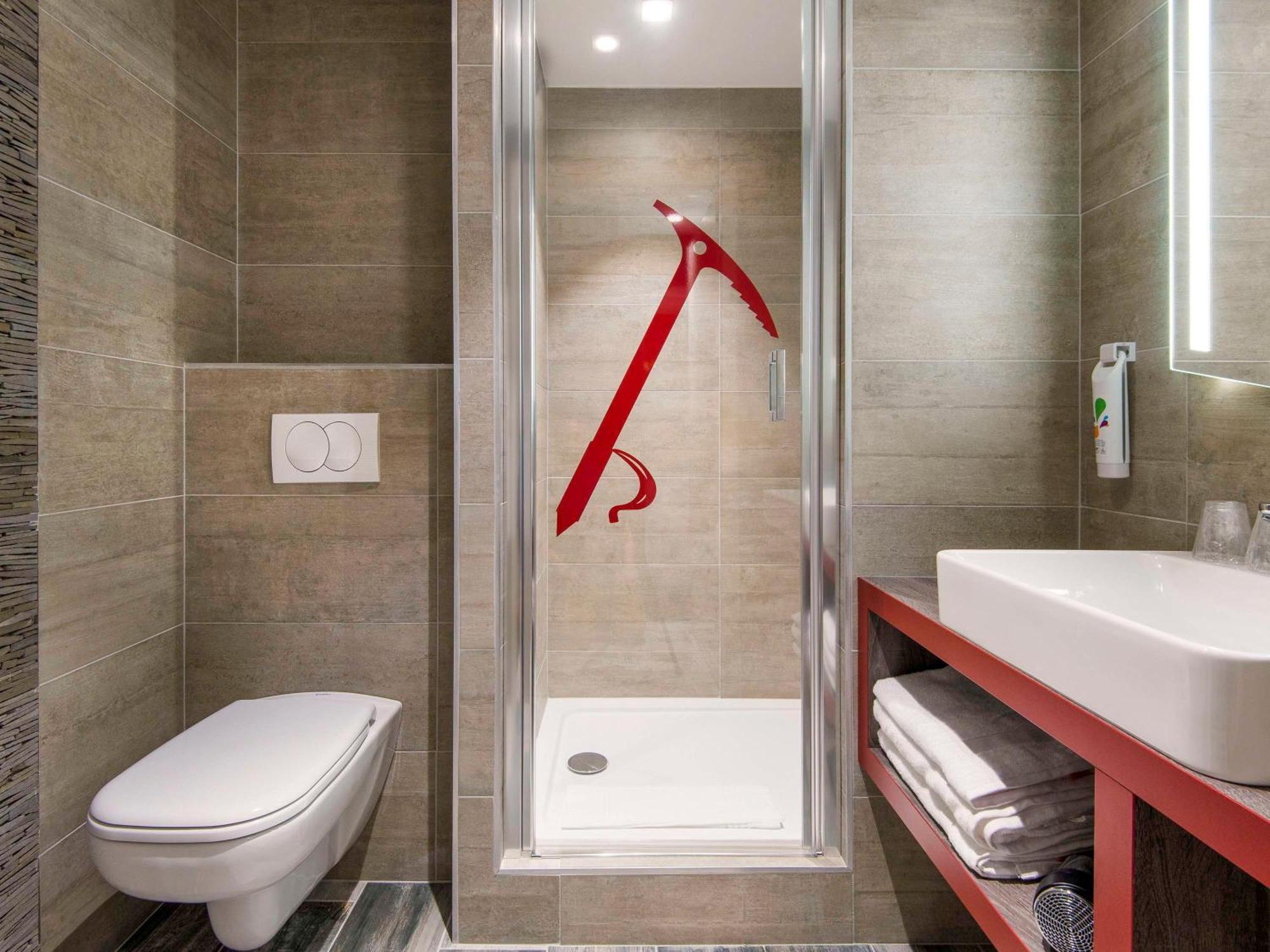Ibis Styles Sallanches Pays Du Mont-Blanc Eksteriør bilde