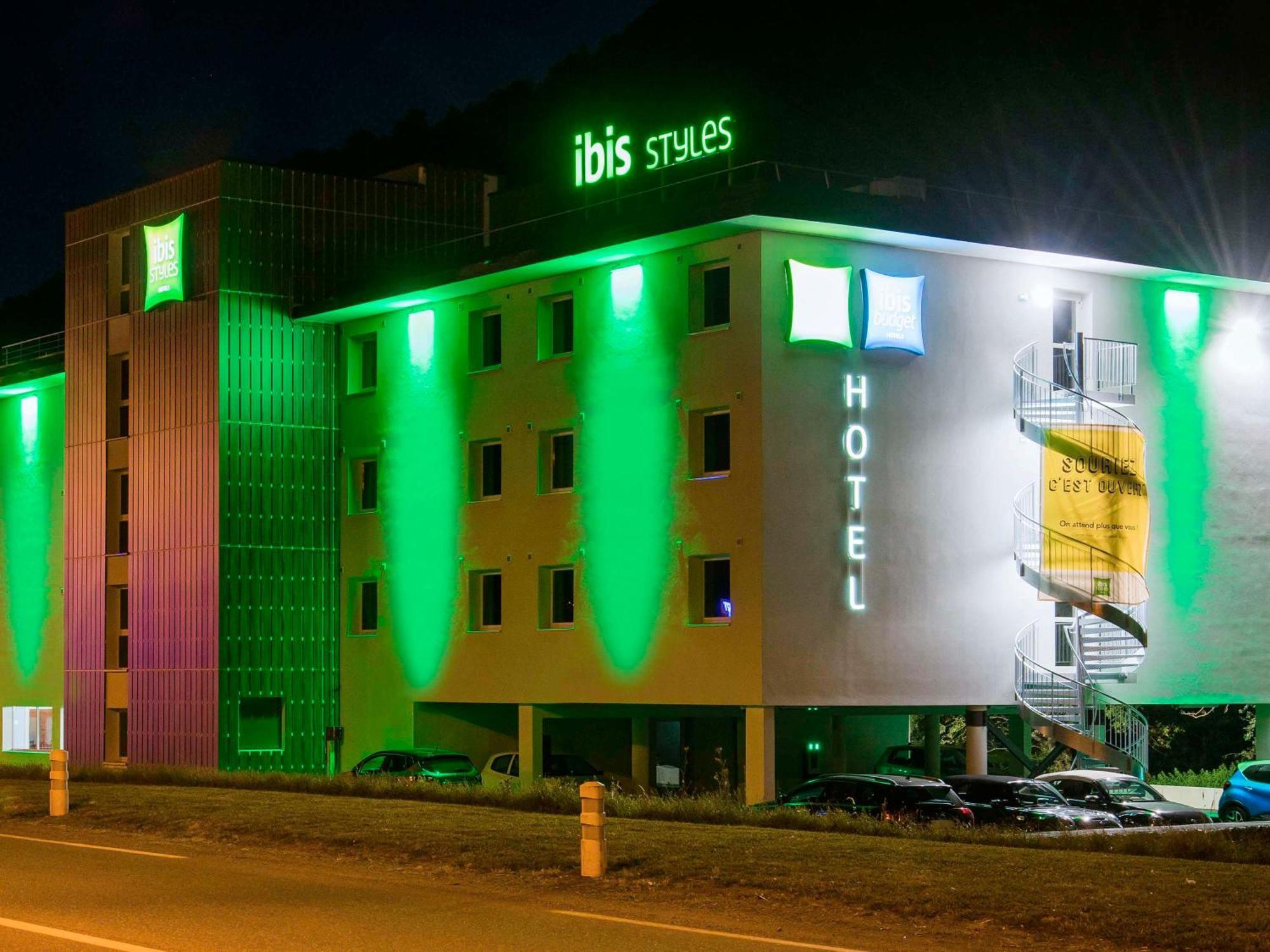 Ibis Styles Sallanches Pays Du Mont-Blanc Eksteriør bilde